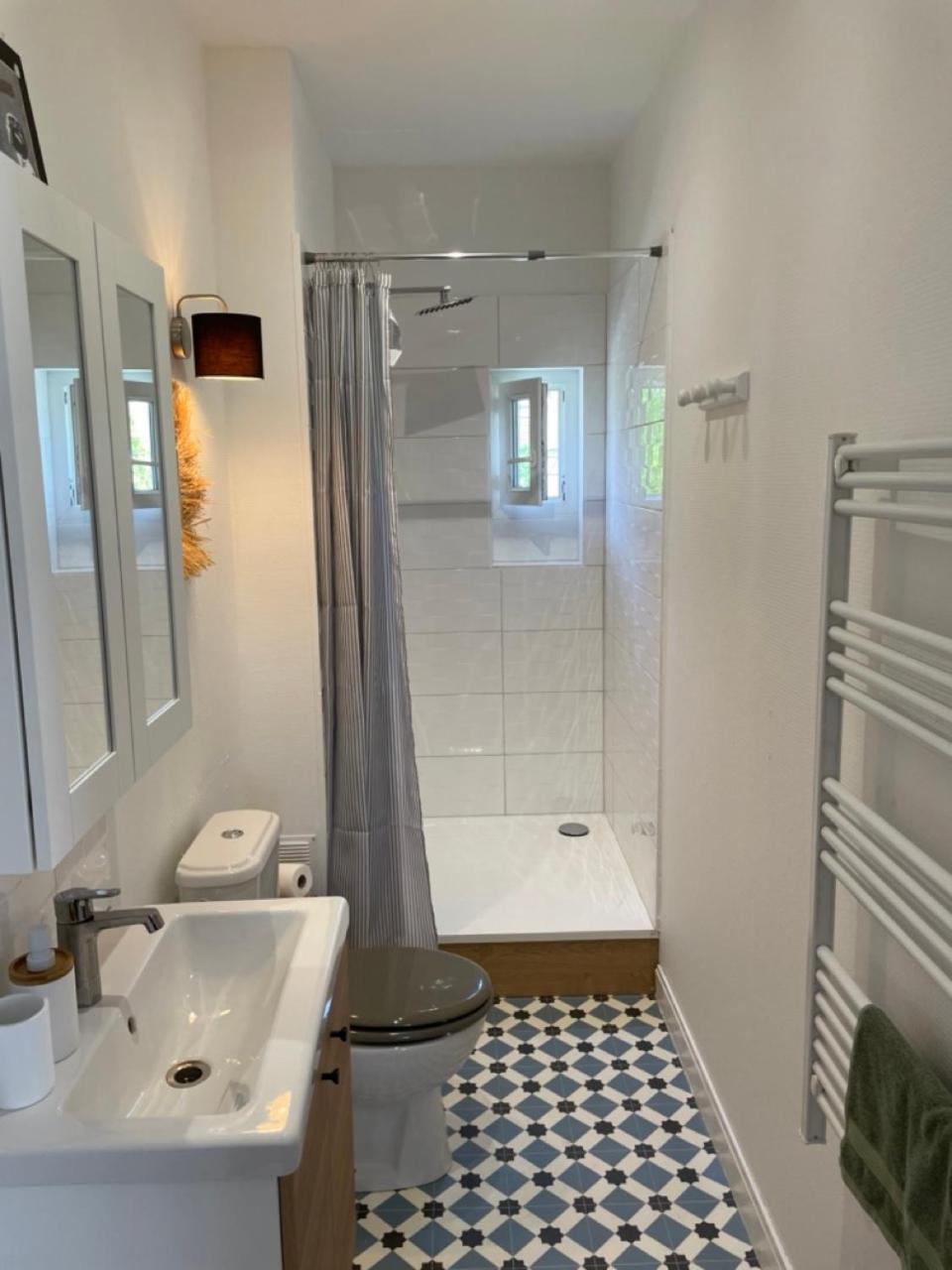 לונס-לה-סונייה Location La Ferte, Calme Et Proximite Centre Ville Classe 3 Etoiles מראה חיצוני תמונה